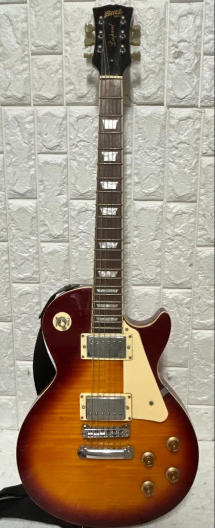 Blitz by aria proII Leopard レスポール　エレキギター