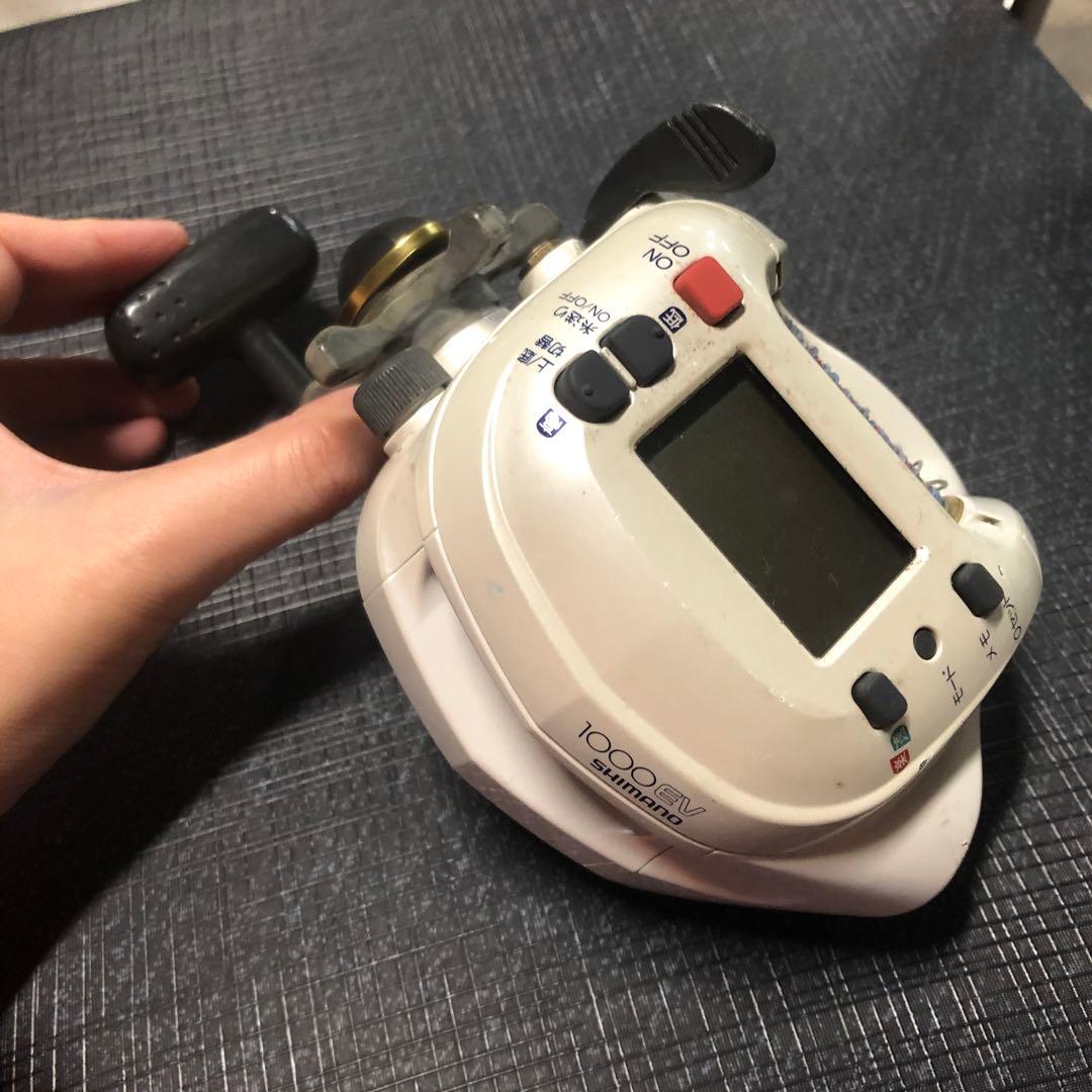 1000W 電動リール デジタル表示　中古品　動作未確認