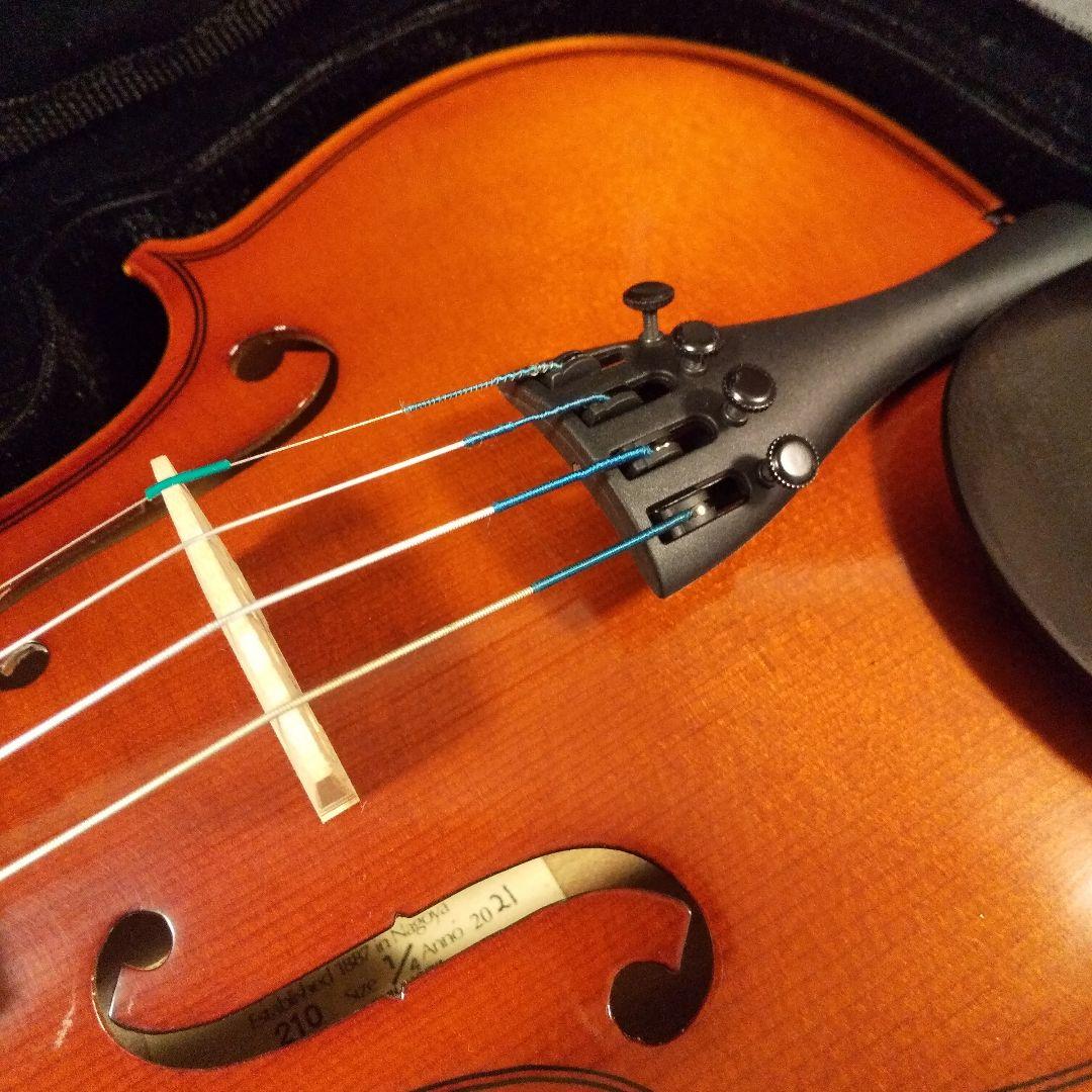 【新品】SUZUKI アウトフィットバイオリン210 1／4 本体 弓 ケース