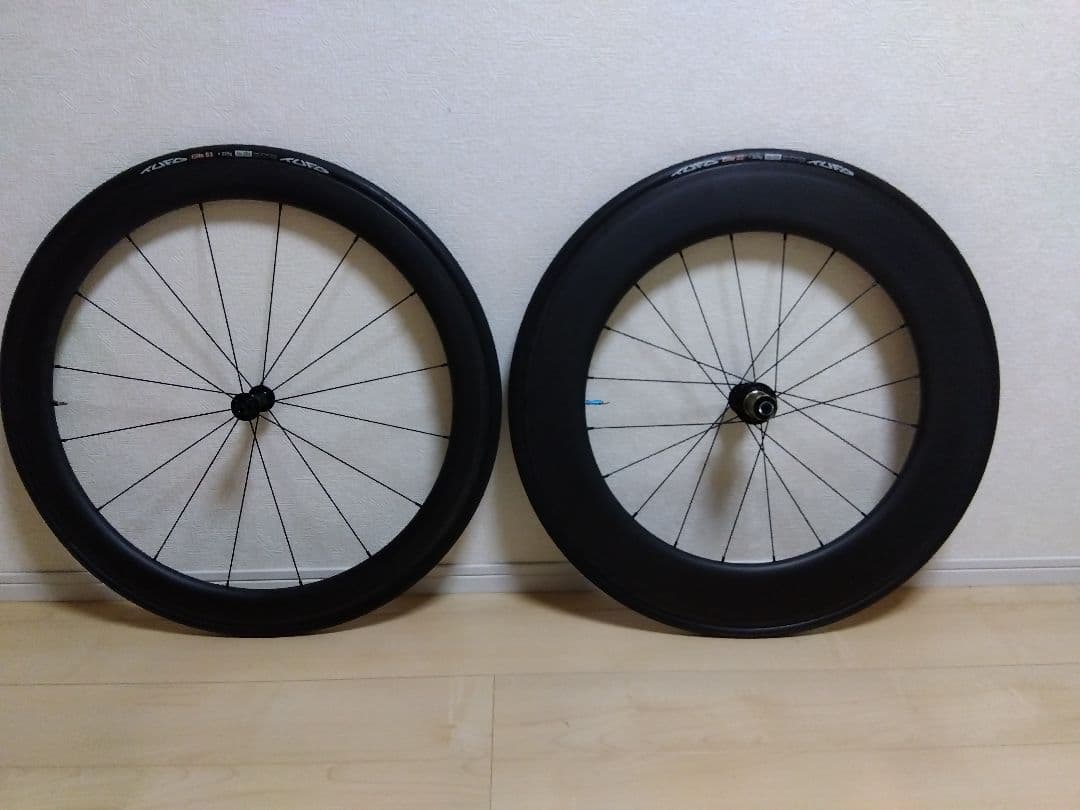 ノーブランド　カーボン　ホイール