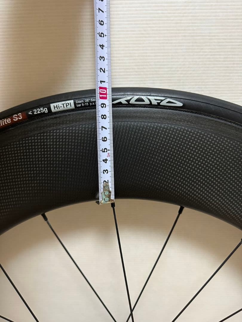 ノーブランド　カーボン　ホイール