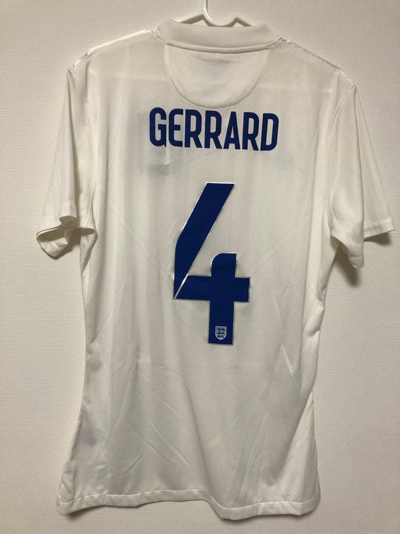 2014イングランド代表　スティーブン・ジェラード氏　ユニフォーム
