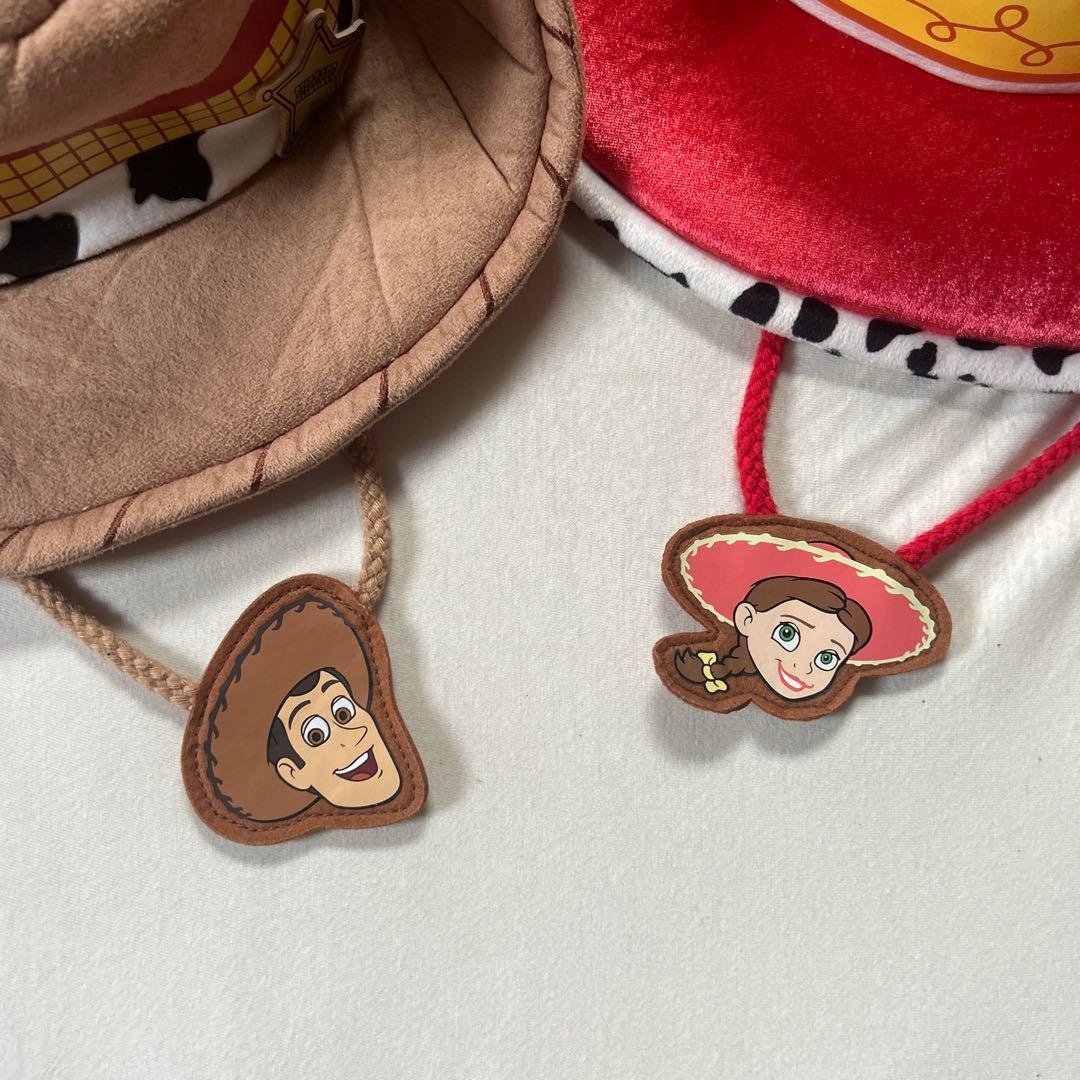 レア商品！！ディズニー　ウッディー　ジェシー　ハット　2個セット　トイストーリー