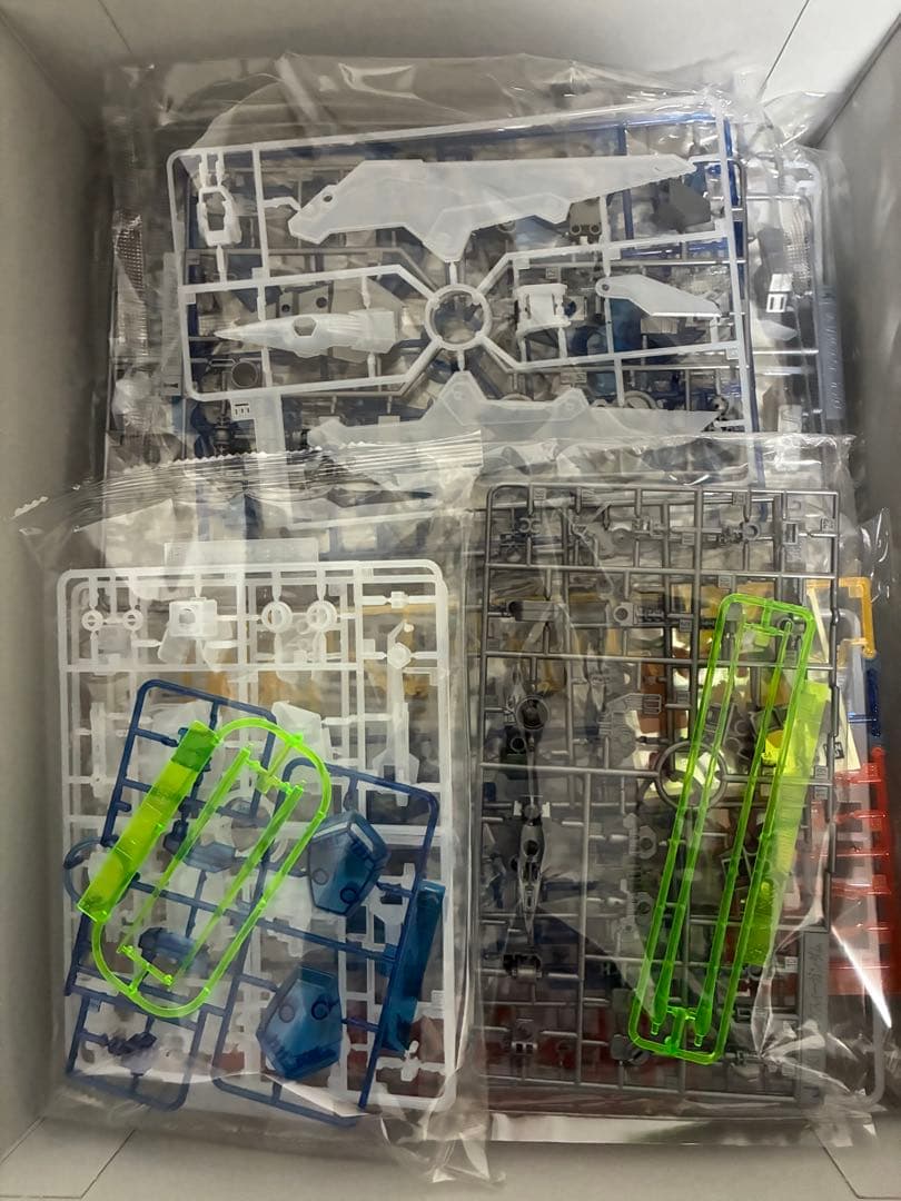 HG クスィーガンダム クリアカラー　劇場公開記念Ξガンダムとルナマリア、特典