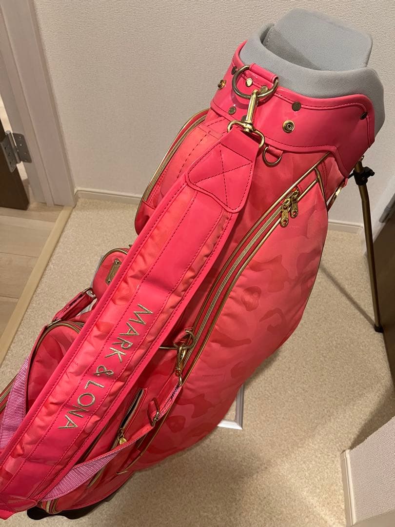 MARK & LONA キャディバッグ