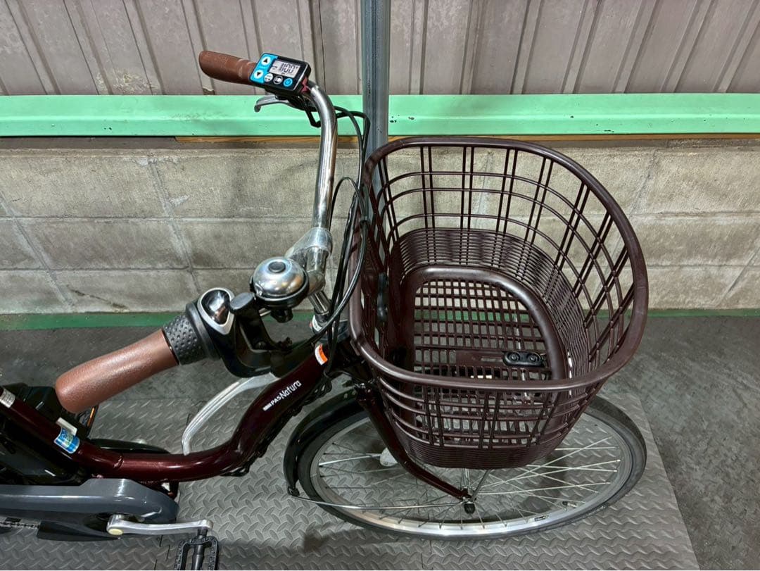 №8600 電動自転車　ヤマハ　パスナチュラ 26インチ ブラウン