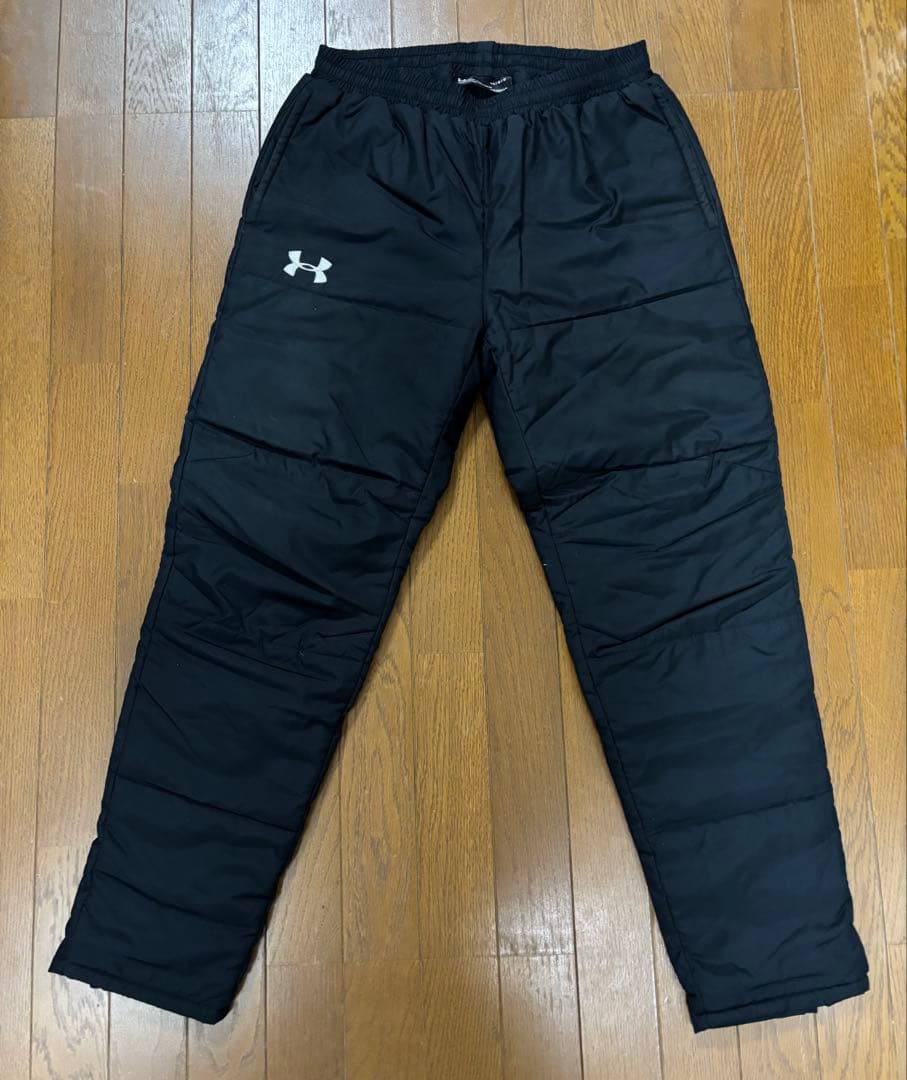 sukesuke美品　アンダーアーマー　セットアップ　LG 防寒