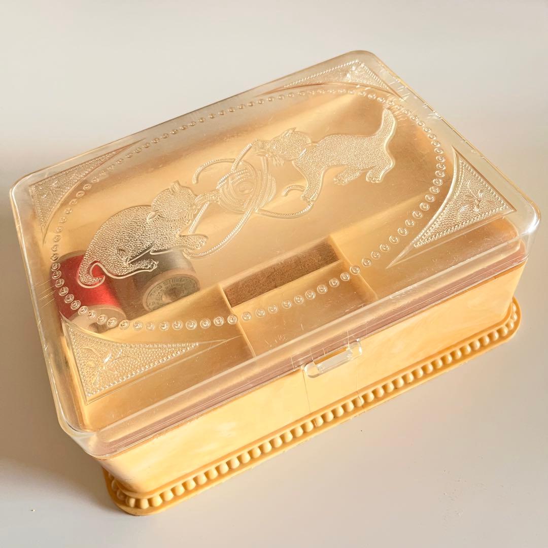 ヴィンテージ ソーイングボックス ねこ Kitten Sewing Box