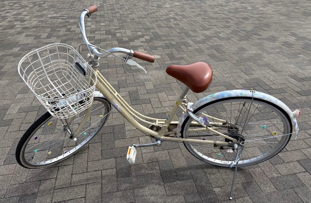 【引き取りもしくは着払い】ブリヂストン リコリーナ 26インチ