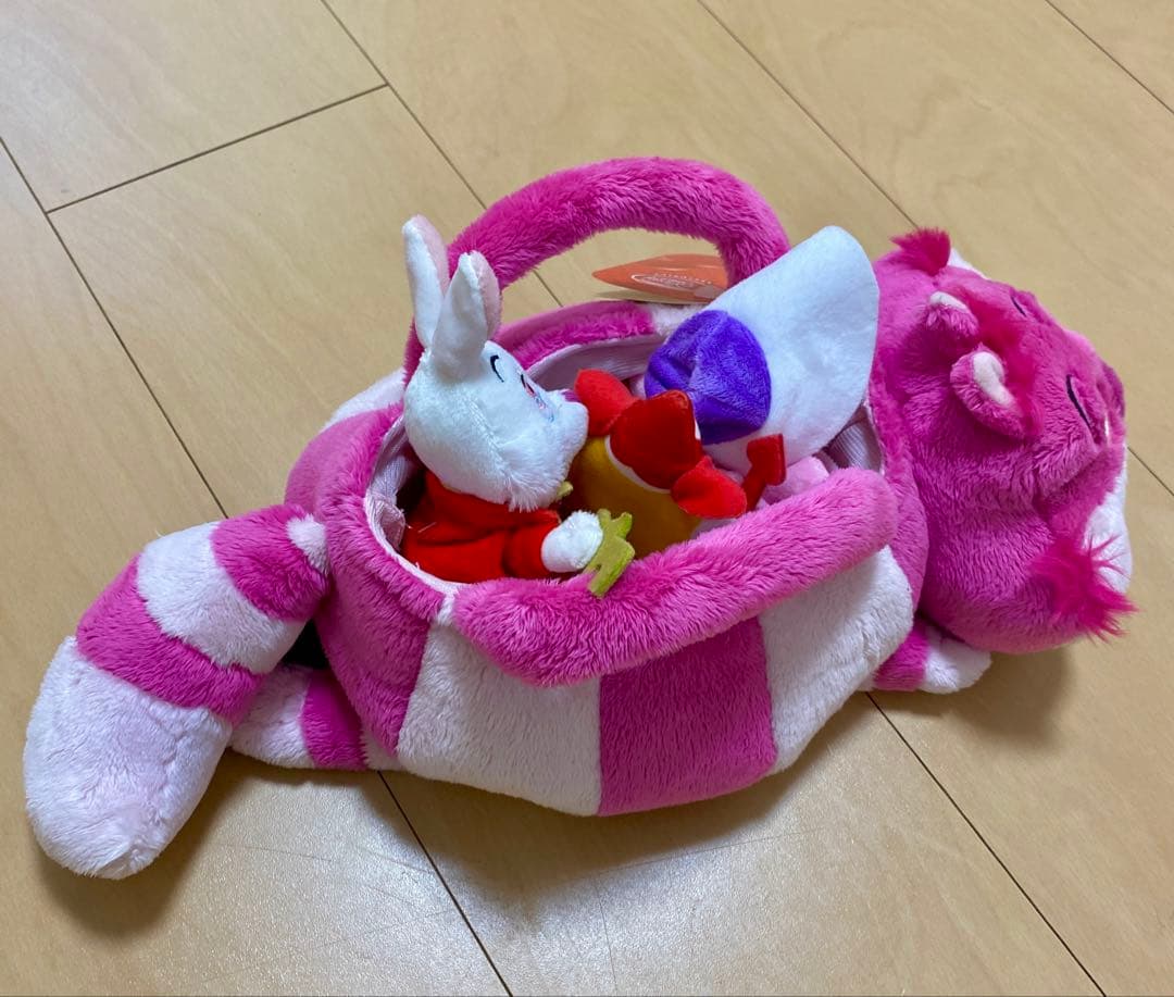 ディズニーストア ぬいぐるみ チシャ猫 ヤングオイスター 白うさぎ トランプ兵