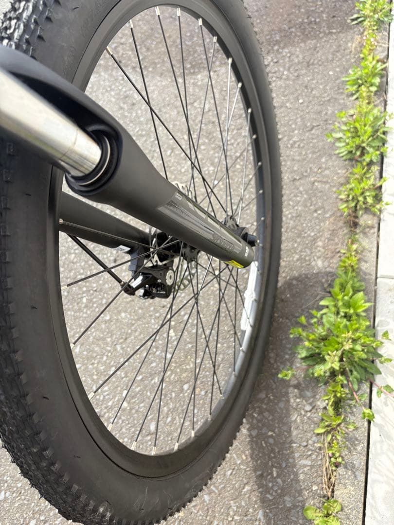 ジャイアント 2022年モデル？　　S atx 自転車