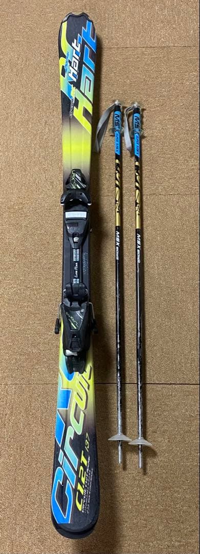 キッズ ★Hart スキー板137cm、ビンディング、ストックの3点セット