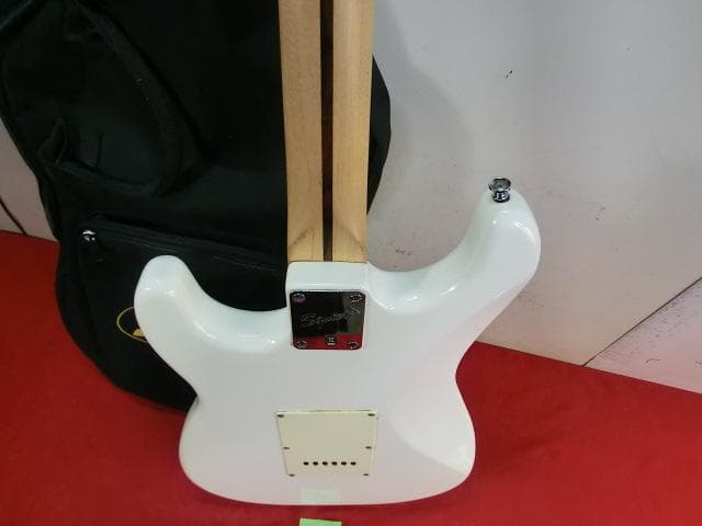 55：Squier Bullet Strat　Fender　エレキギタージャンク
