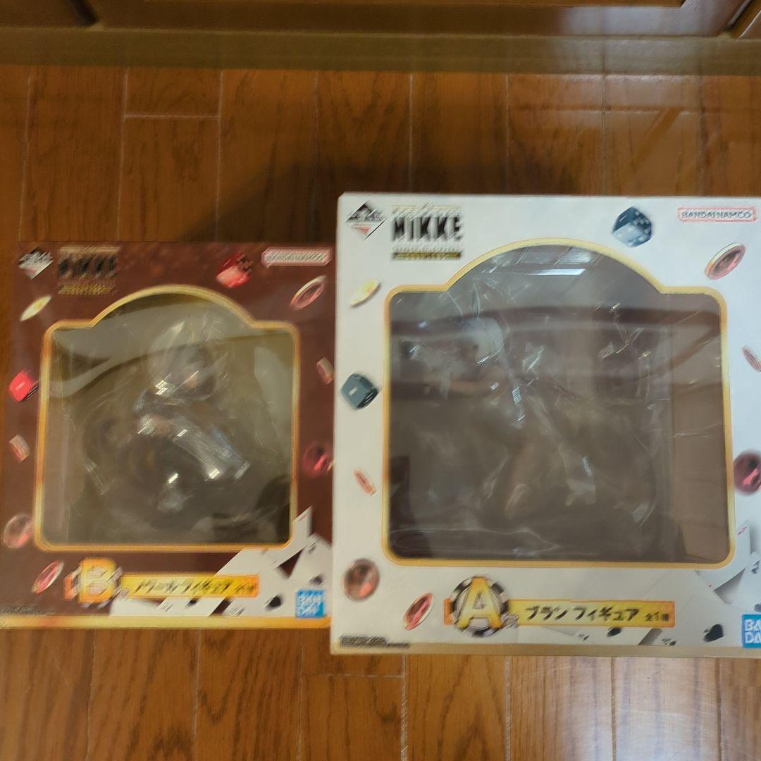 ニケ　一番くじ　フィギュア　ノワール　ブラン