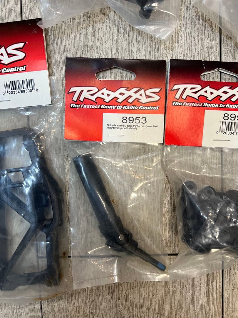 Traxxas ラジコンパーツセット 8935 8967 8929 など