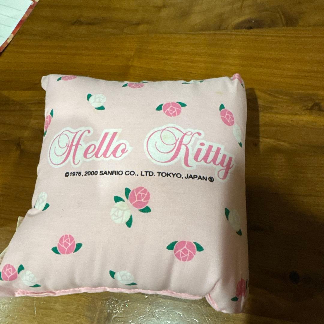 u*）様 激レア　キティちゃん　パタパタカレンダー　セット