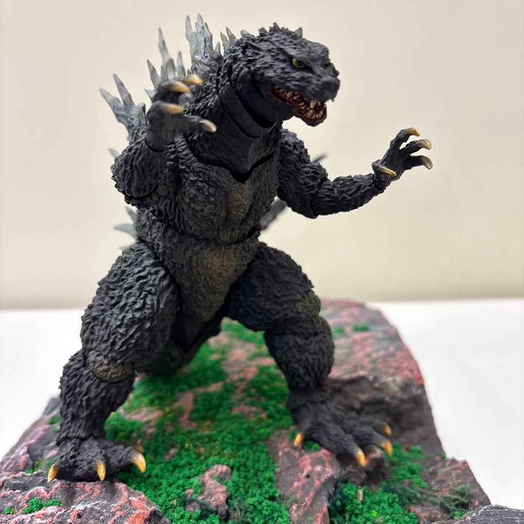 S.H.モンスターアーツ ゴジラ2000ミレニアム SPECIAL COLOR
