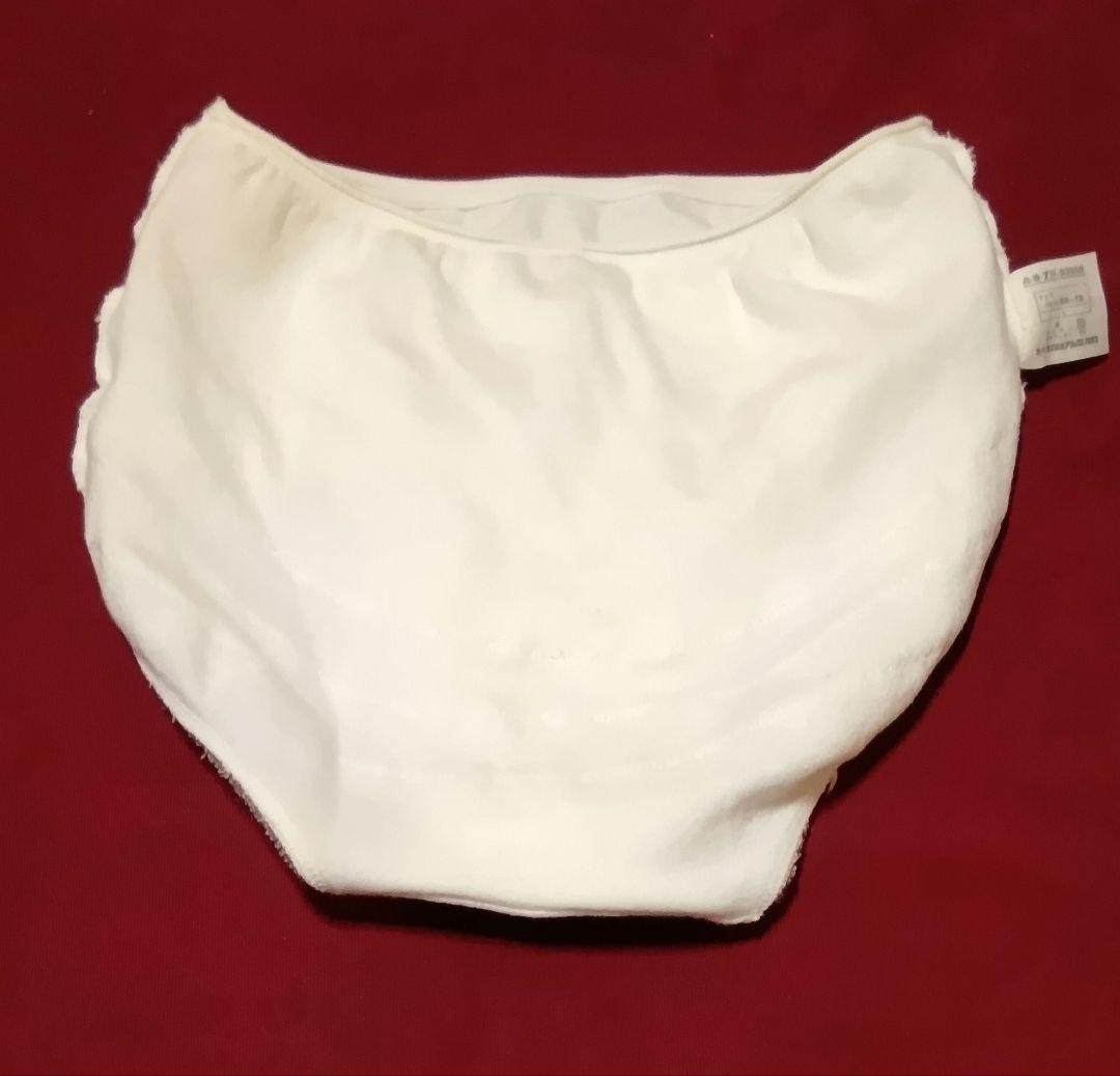 アシックスアンダースコートホワイト フリル付き