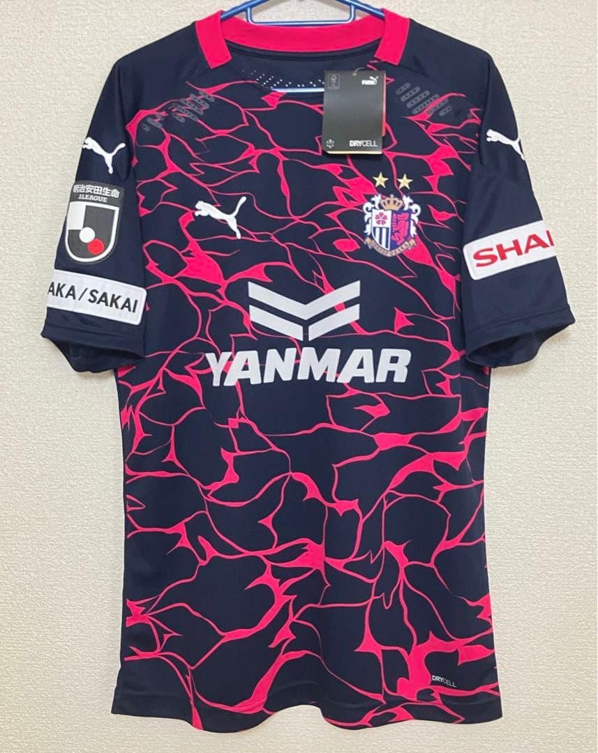 ♦︎新品サイン入り♦︎10清武Lサイズセレッソ大阪リミテッドユニフォーム