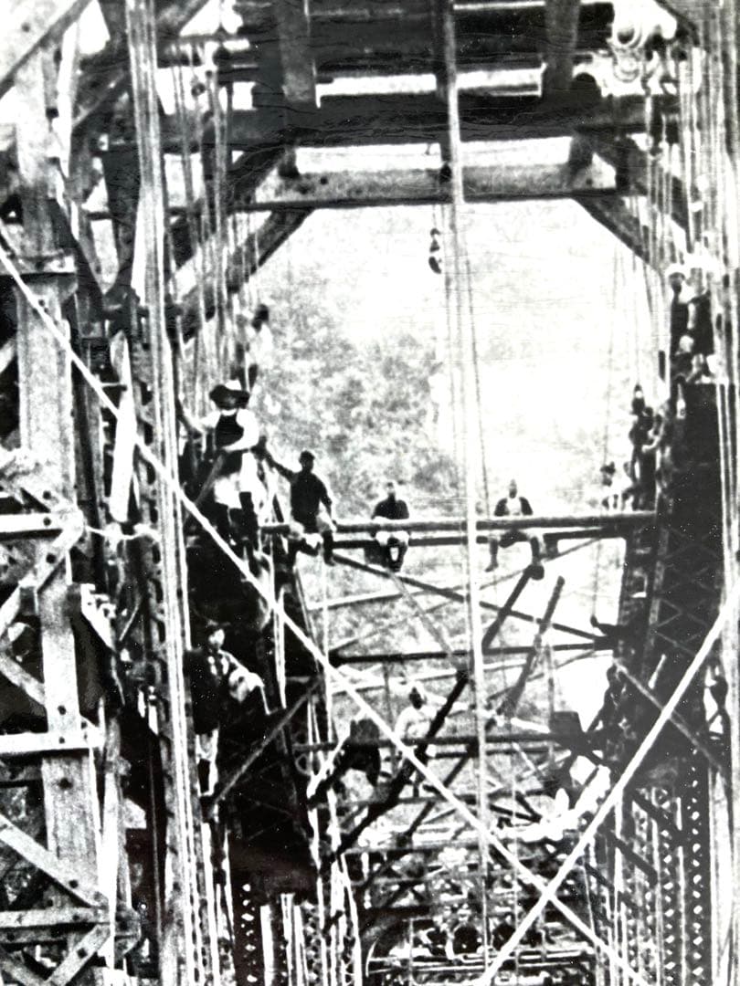 球磨川第一橋梁　鉄道橋の建設 モノクロ写真 ③