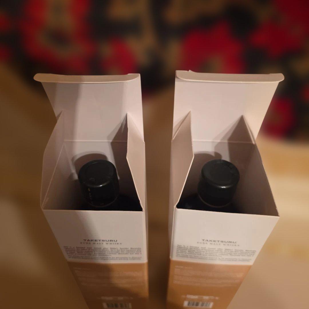 (入手困難) [NIKKA] 竹鶴 PURE MALT <新品商品> 2本 !