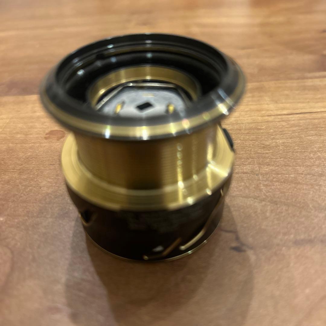 【美品】ダイワ　SLPWORKS EXLT2500S スプールII