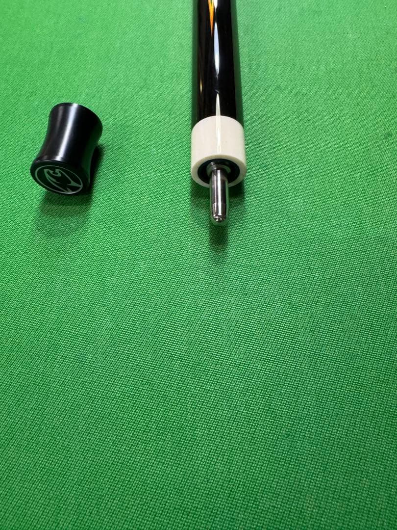 Predator プレデター 限定版 ダブルバタフライ エボニー 、ラップなし