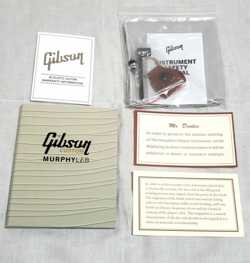 値下中！ Gibson Custom Murphy Lab 認定証 & 付属品