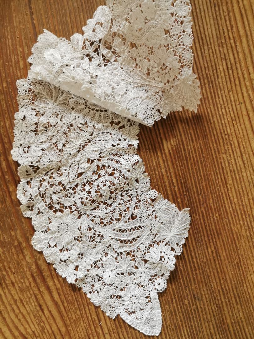 アンティークベルギー ポワンドローズ ブルージュ&デュセスレース付け襟 大型扇用