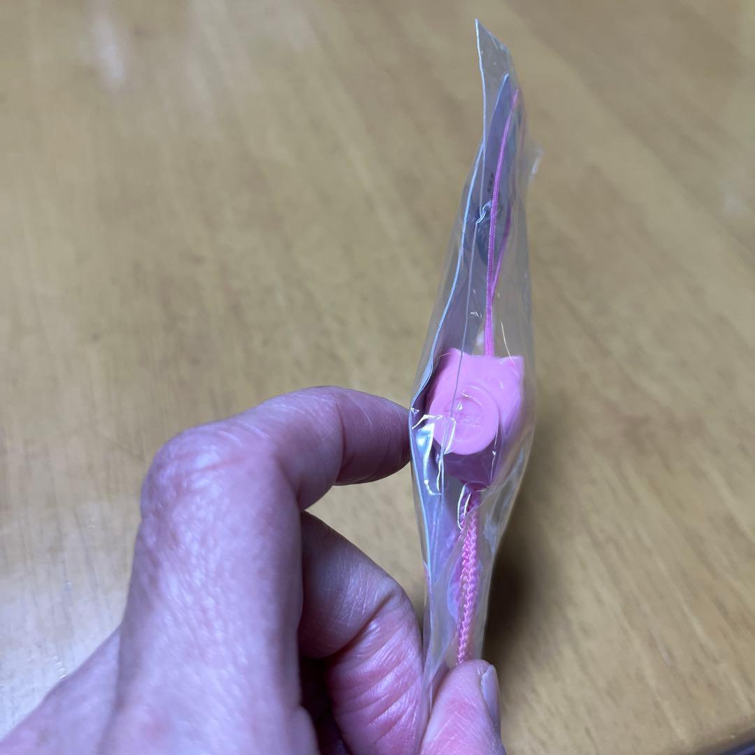 日用品質 フマキラー！ベープリキッド！香取ぶた！ストラップ！！