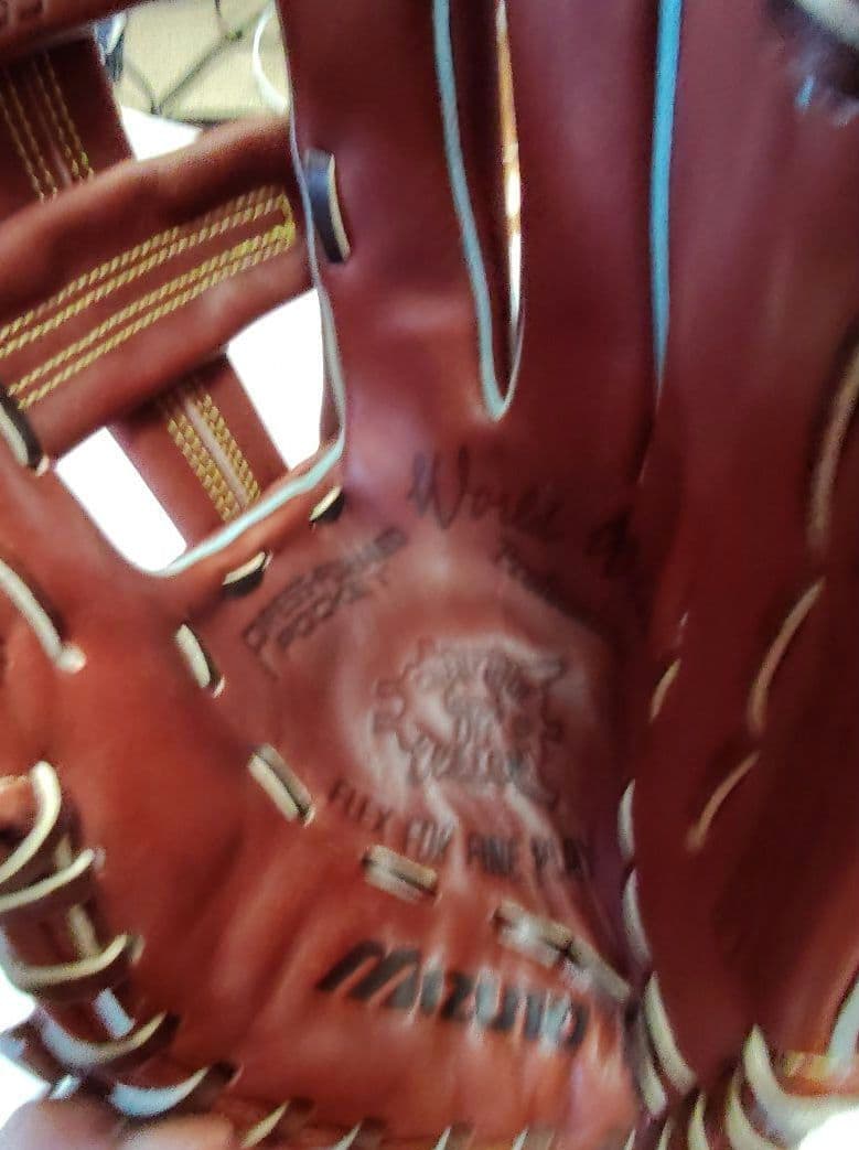 【リリモン】ワールドウィン復刻版グラブ