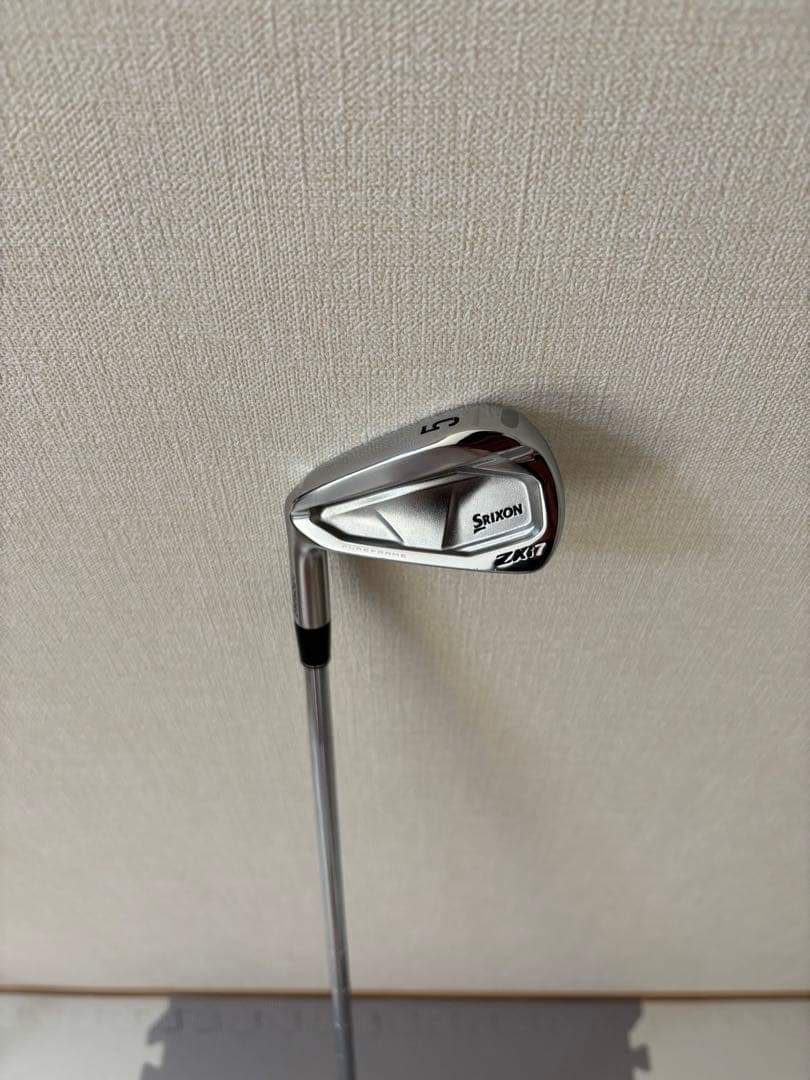 【美品】スリクソン ZXi7 5番アイアン DGS200 レフティ