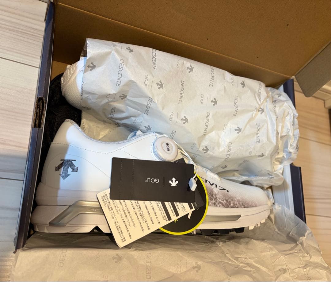 新品未使用　デサント　ゴルフシューズ27.5㎝