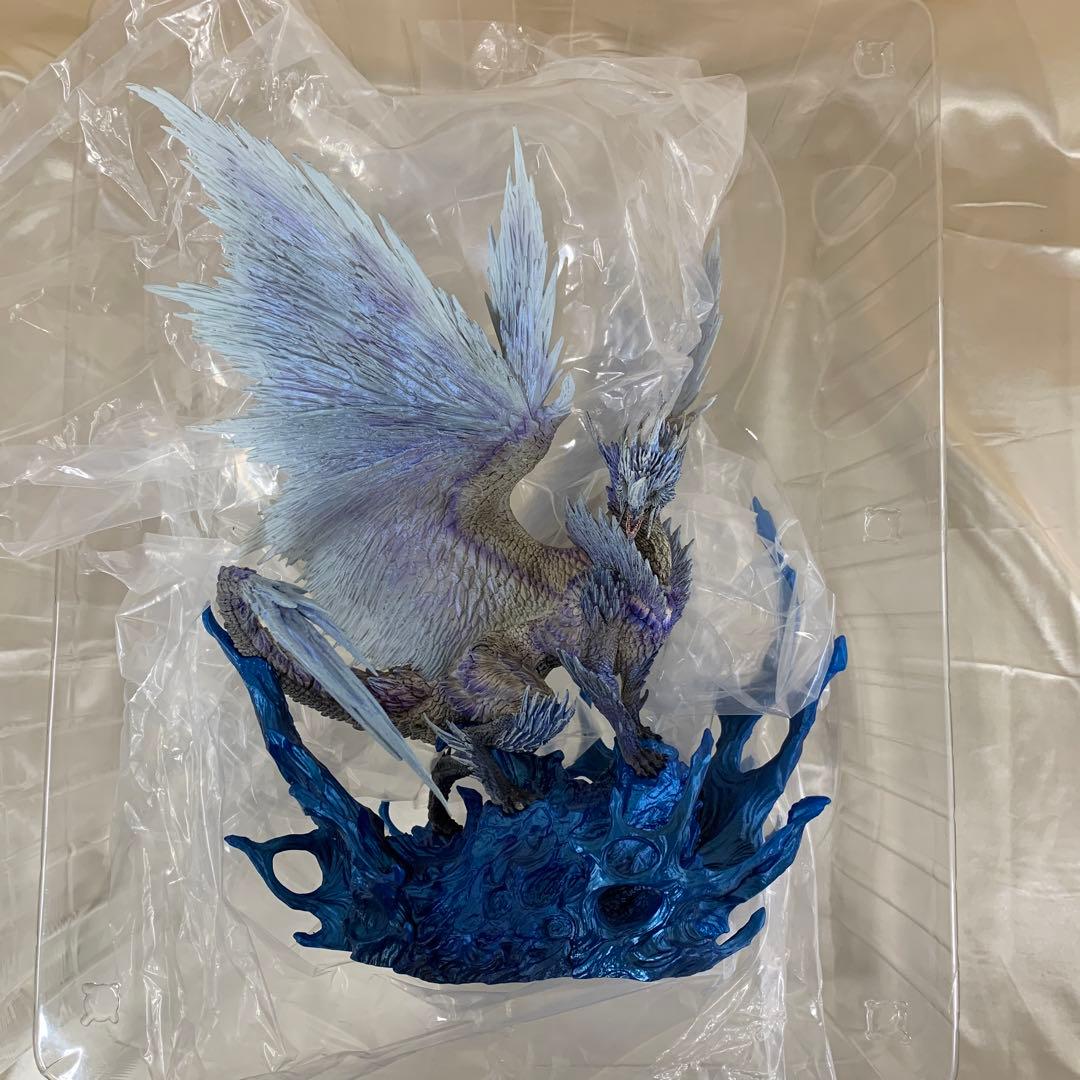 冰龍 イヴェルカーナ 「モンスターハンター」 カプコンフィギュアビルダー