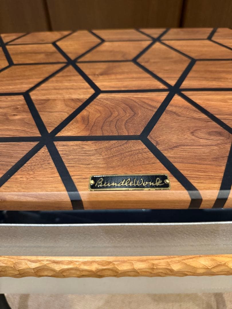 WANTKEYCAMP オマージュ/脚付シェルコン＋ウォルナット×レジン