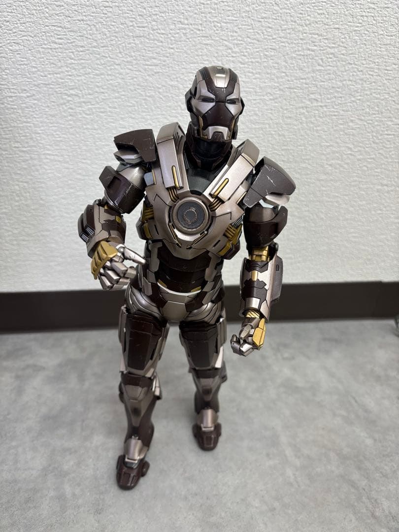 【Hot Toys】アイアンマン＆ウォーマシン 2体セット 約30cm