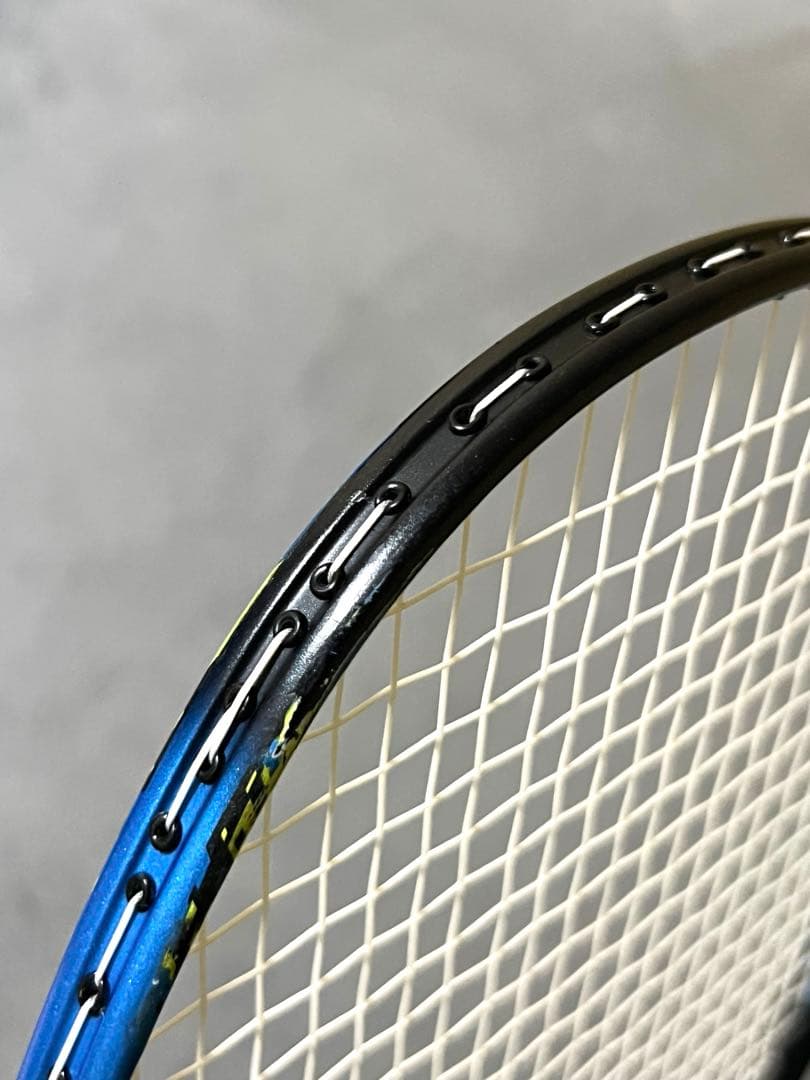 バドミントンラケット ナノフレア700 / NANOFLARE 700 4U