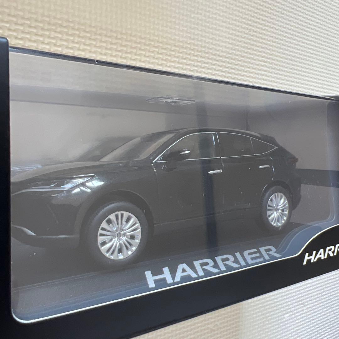 HARRIER ハリアー 80系 カラーサンプル ミニカー