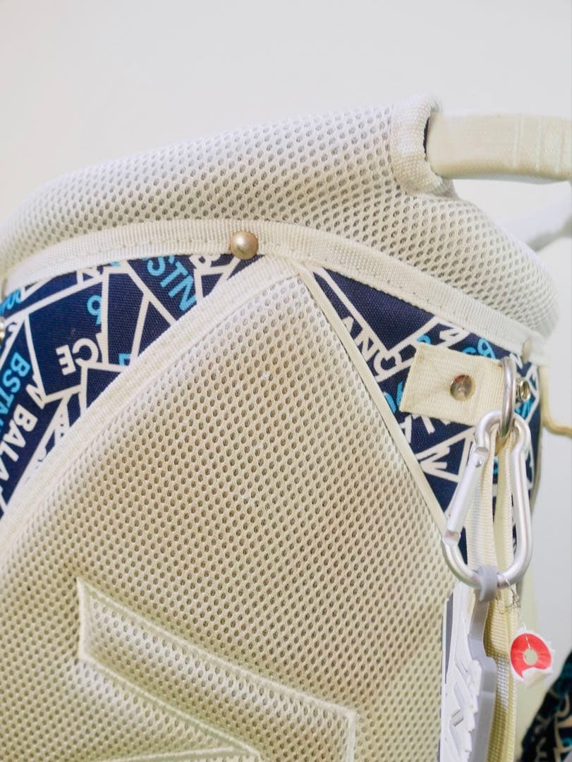 NEW BALANCE ゴルフバッグ・キャディバッグ　ニューバランス　スタンド