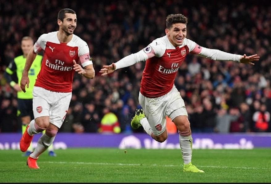 【送料無料】 アーセナル　トレイラ 2018-19 オーセンティック(M)