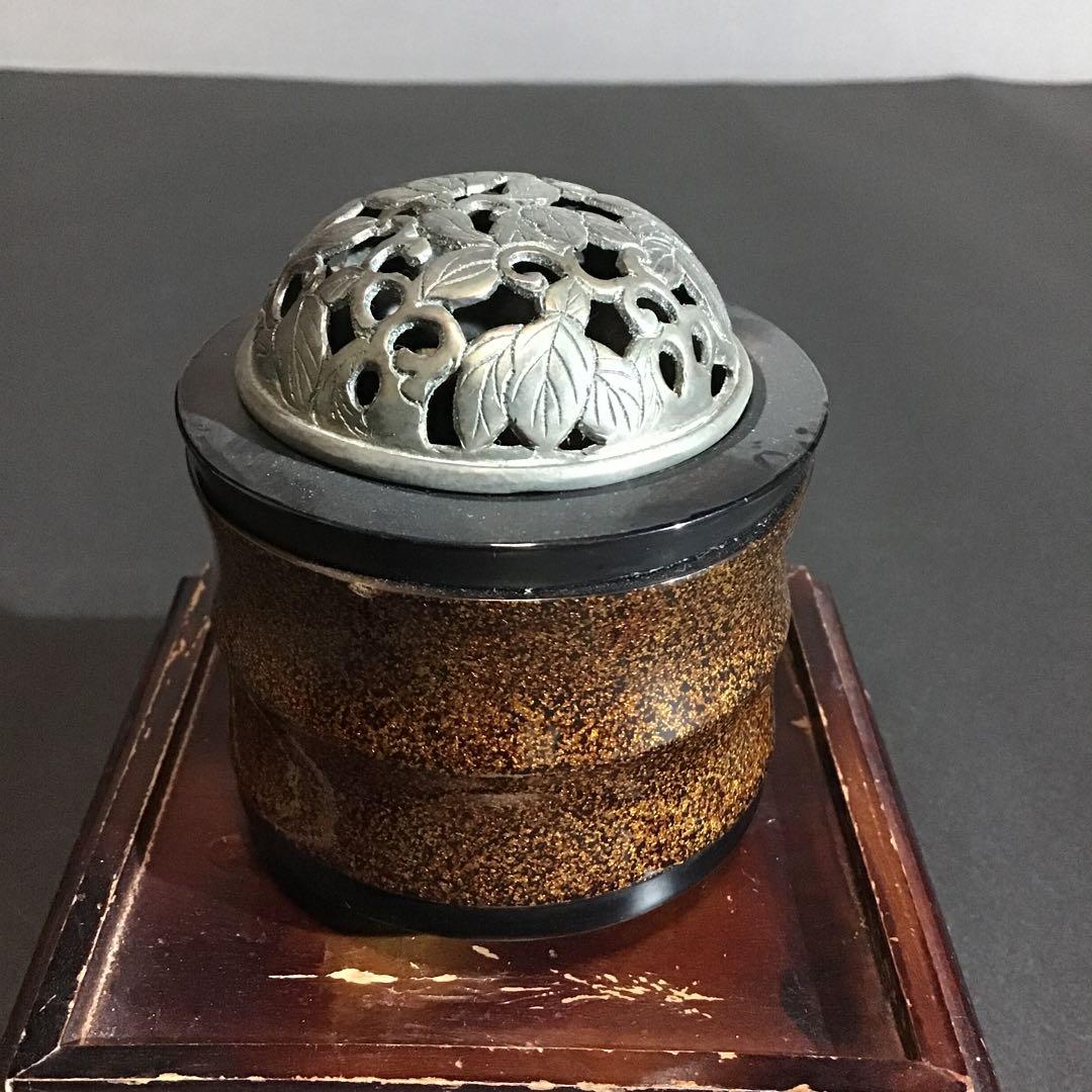 梨地　純銀草花透火屋　香炉