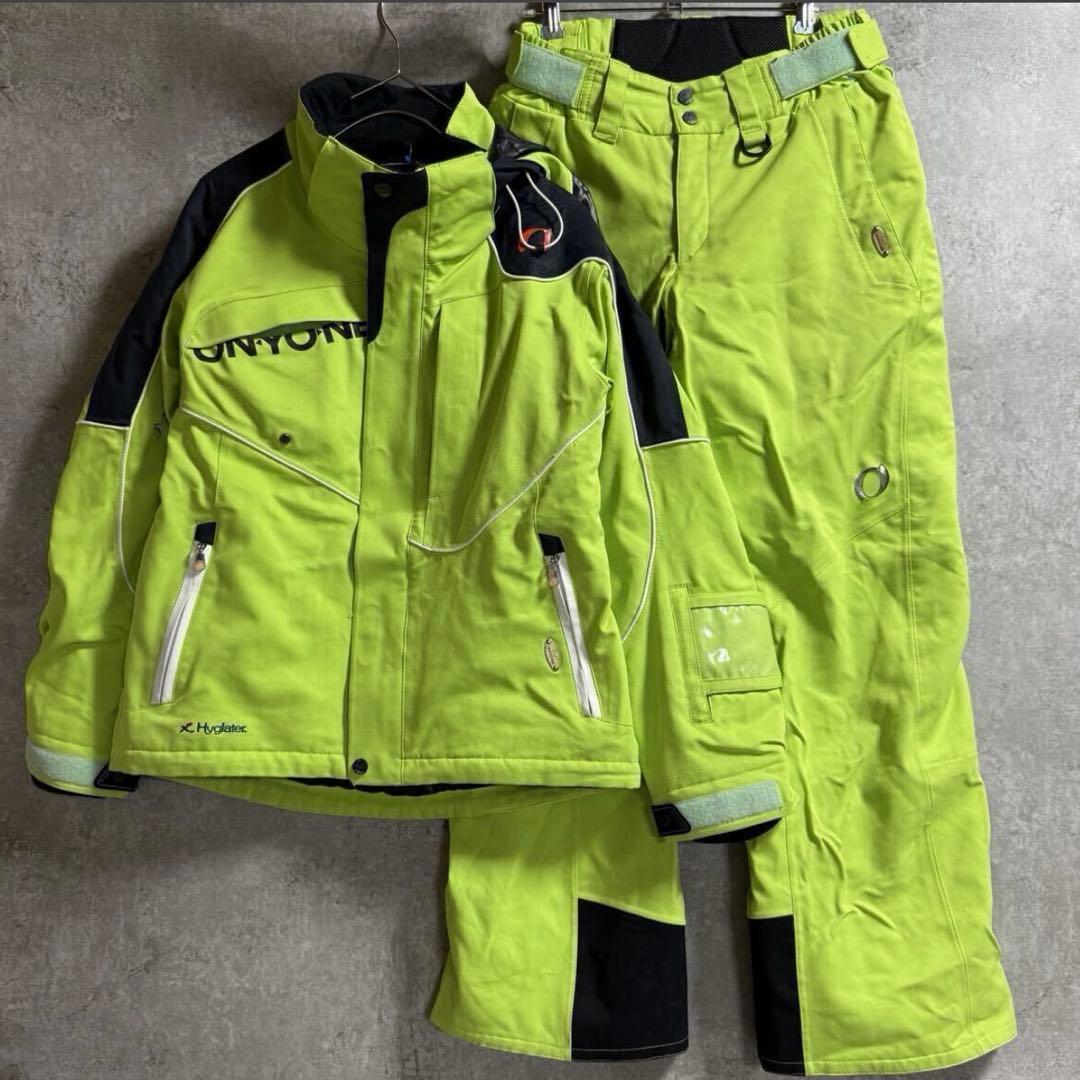 ONYONE オンヨネ スキーウェア 上下セット　定価7万円程　上SS 下S