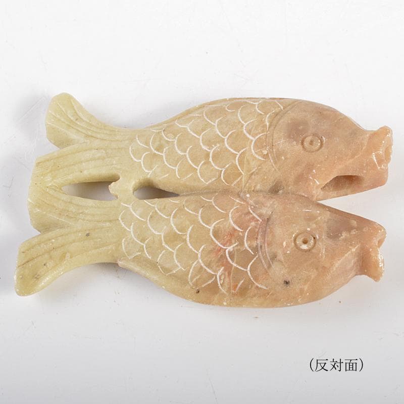 中国　玉石彫刻　双魚刻　神獣刻　根付　玉器　玉珮　2点　時代箱付　V　R7227