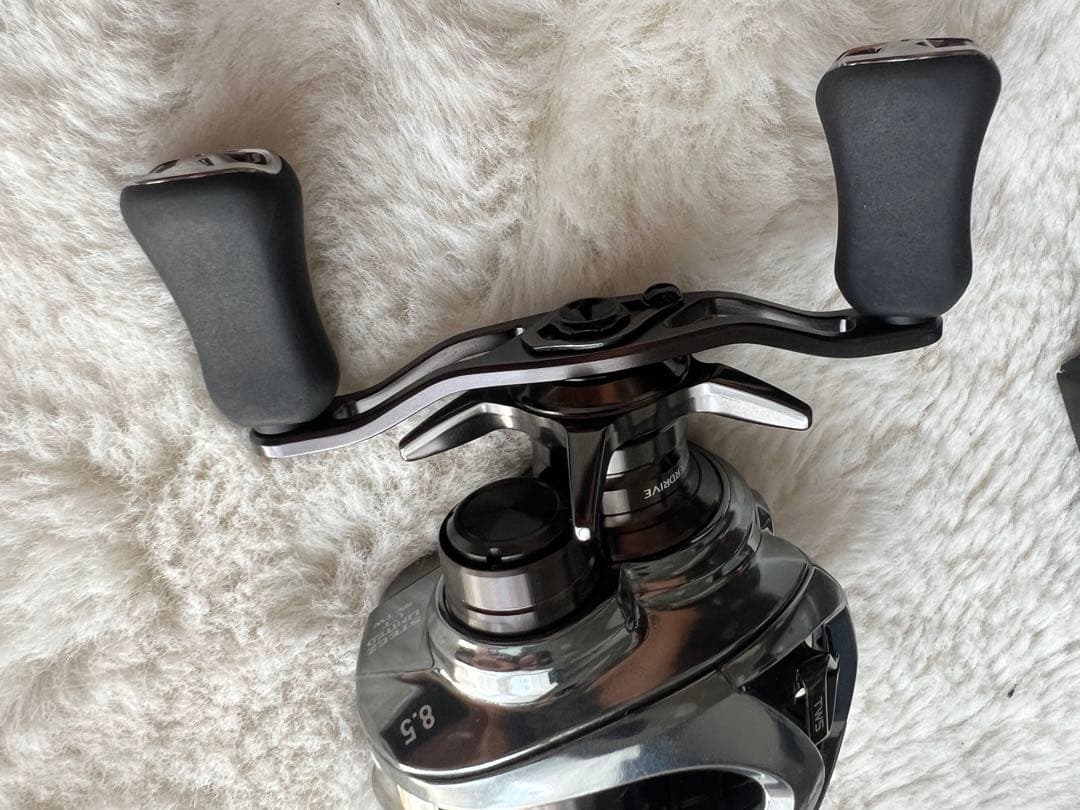 ダイワ 25 スティーズ リミテッド CT SV TW 70XHL 左