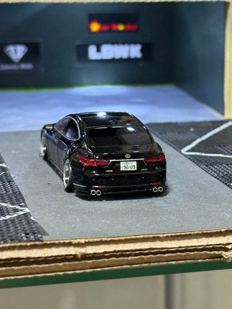 2018 Lexus ls500h 1/64 カスタム品 4本だしマフラー