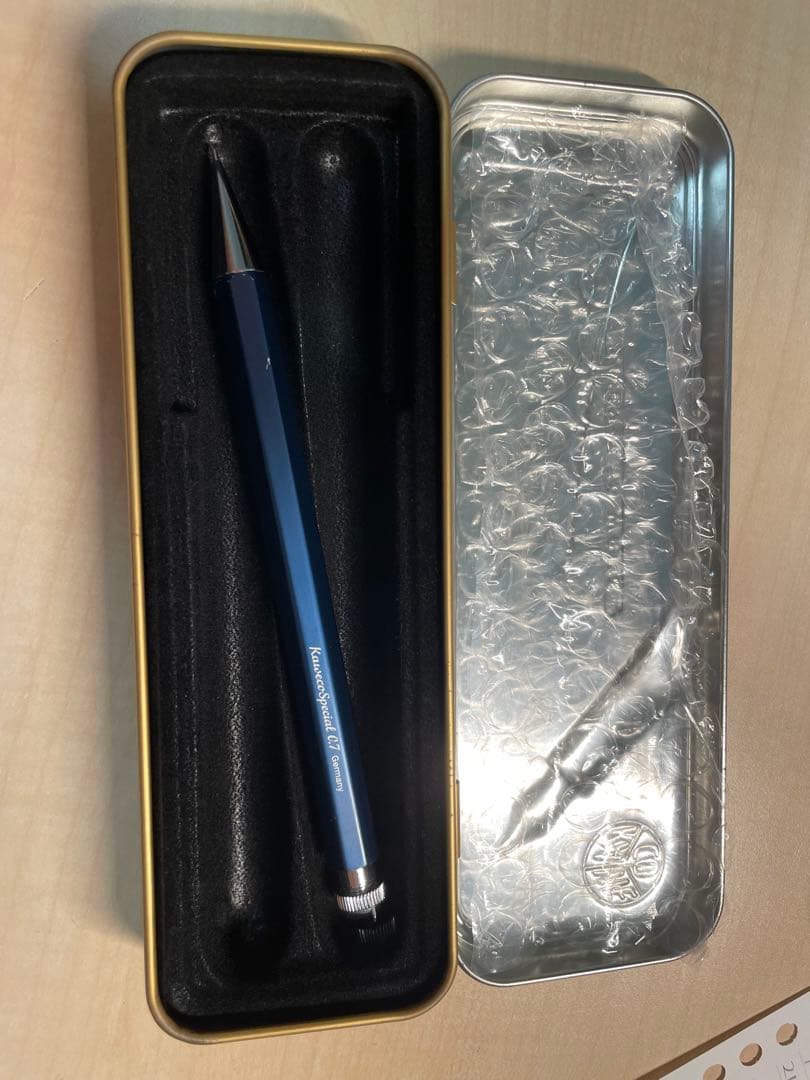 カヴェコスペシャル　ブルーエディション0.7mm