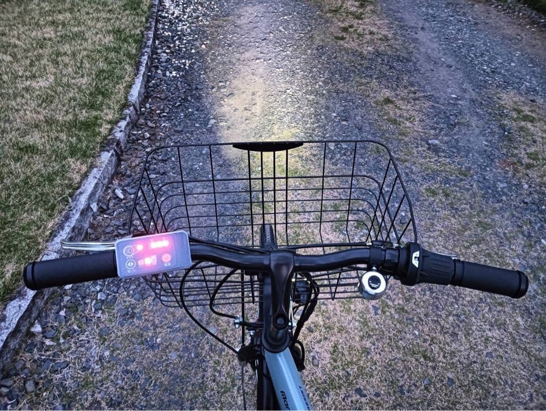 新品 未使用 アサヒ 丸石 クロスバイク　 電動アシスト自転車 27インチ 茨城