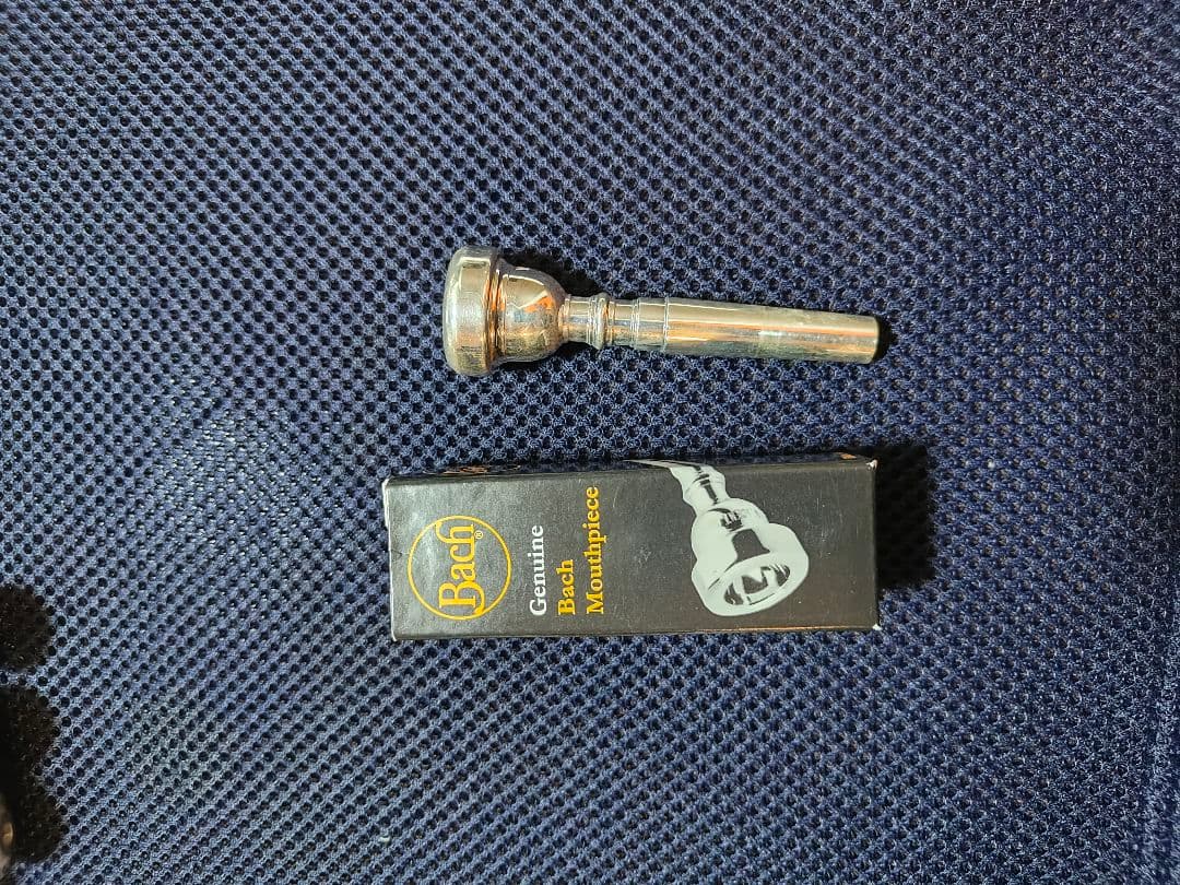 管楽器・吹奏楽器 BACH TRP 180ML 37/43 SP