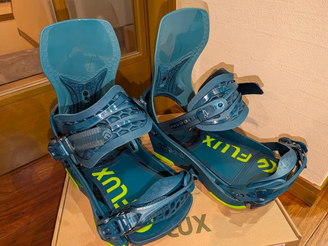 FLUX　CV　限定カラー