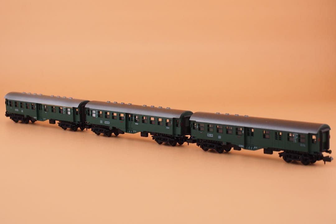 Nゲージ ARNOLD 客車セット DB ドイツ国鉄